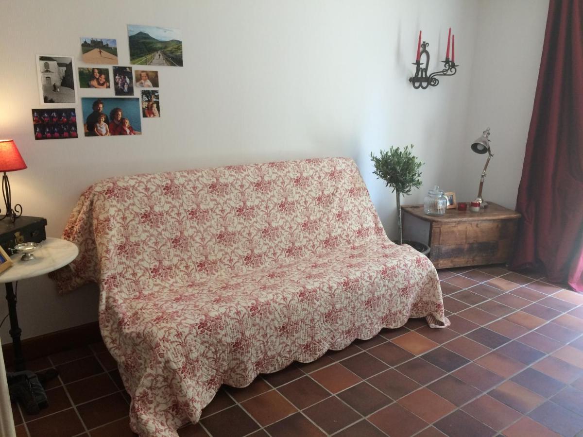 Chambres Au Coeur Du Massif Des Trois Pignons Noisy-sur-Ecole 外观 照片